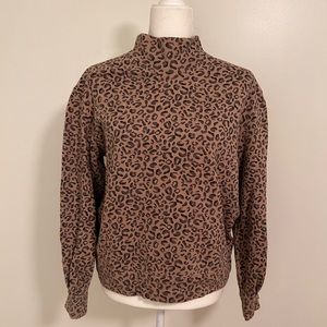 Abercrombie & Fitch Leopard Print Sweatshirt